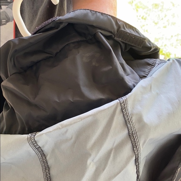 Women’s Columbia Jacket - Picture 8 of 8